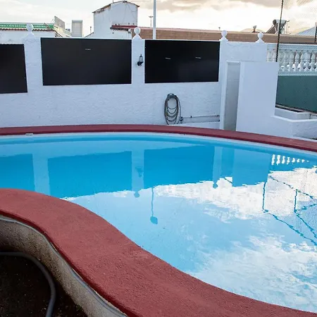 Vakantiehuis La Estrella House 10 Pax With Pool
